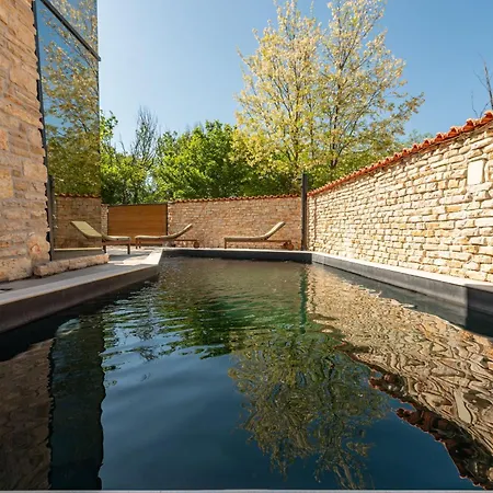 Giulia Zadarvillas Villa *